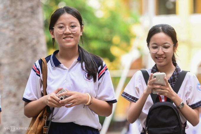 Công Bố Chỉ Tiêu Lớp 10 Công Lập ở Tp.hcm Năm 2025