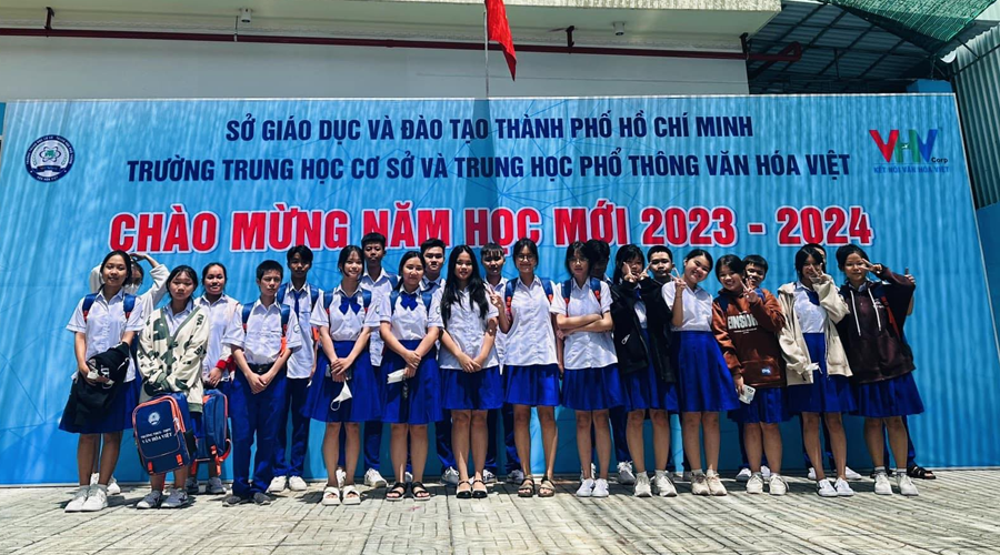 Thpt-Van-Hoa-Viet