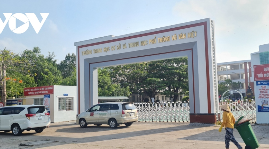 Thiết Kế Chưa Có Tên (76)