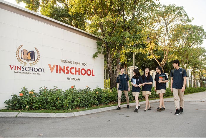 Thi Sinh Dang Ky Du Tuyen Bac Thpt 2023 Tai Vinschool